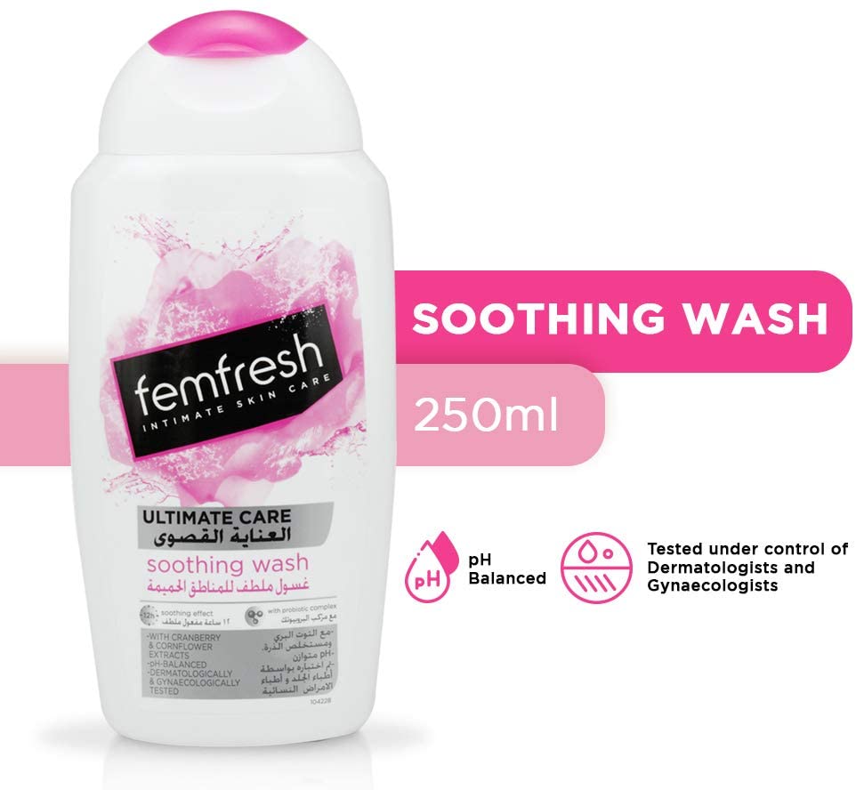 Ayolning mushuki yaladi