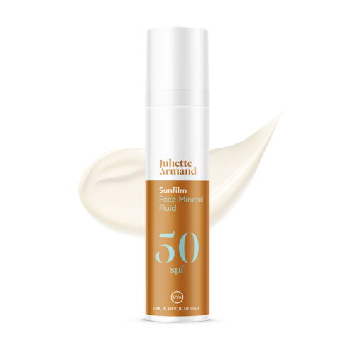 Face-Mineral-Fluid-SPF-50-40ml-with-texture.png.webp