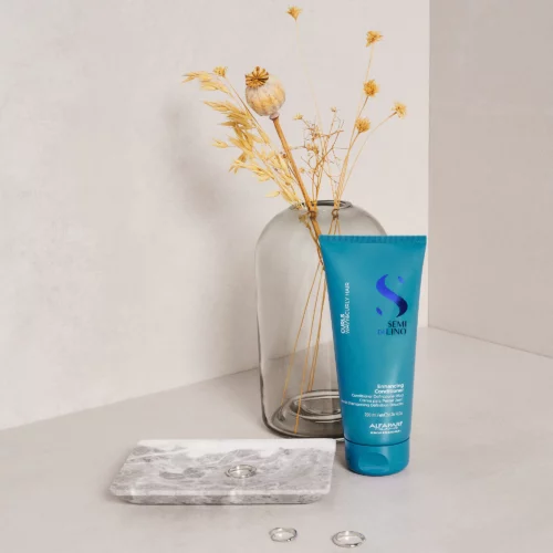 SEMI_DI_LINO_2023_Curls_Enhancing_Conditioner_PF020612_02.png.webp